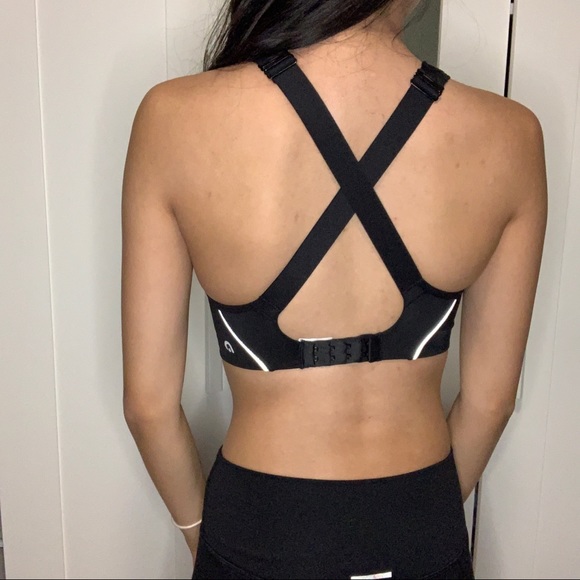 Black Hyba Reflective Details Padded Sports Bra - Picture 5 of 11